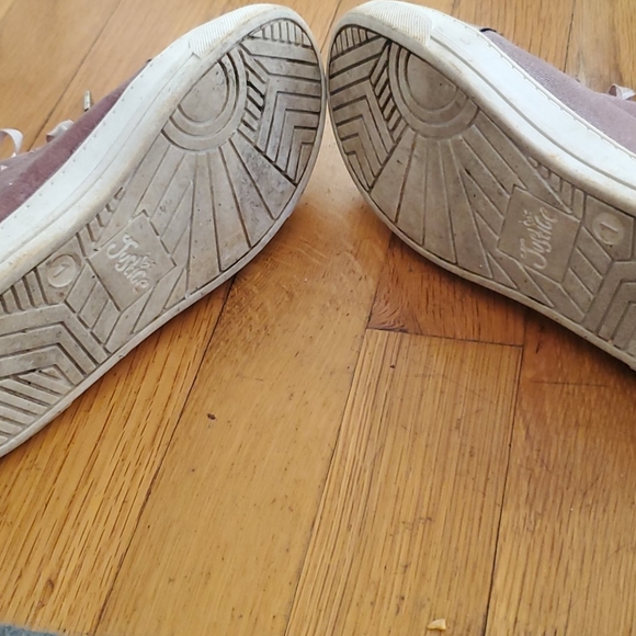 Justice Holographic Suede Ribbon Tennis - Picture 4 of 4